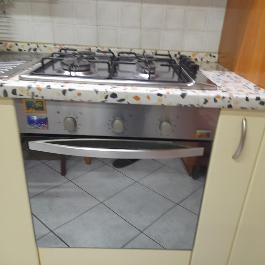 Garda Felice Lägenhet Desenzano del Garda Exteriör bild