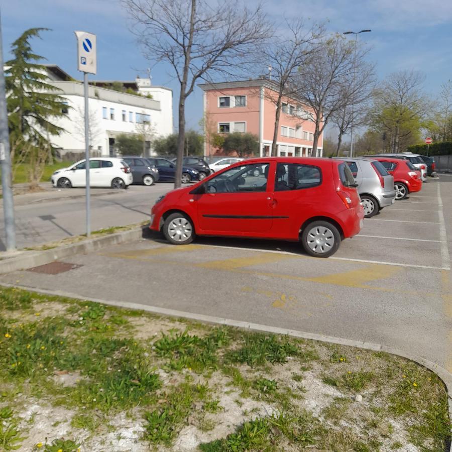 Garda Felice Lägenhet Desenzano del Garda Exteriör bild