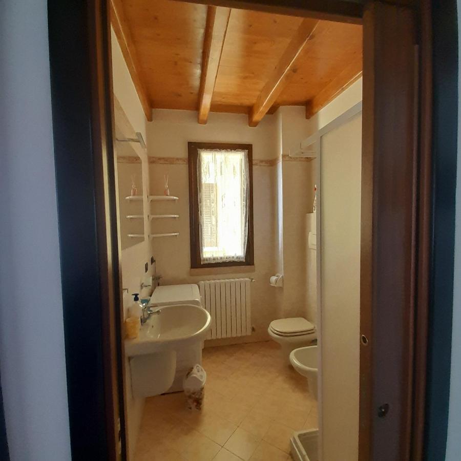 Garda Felice Lägenhet Desenzano del Garda Exteriör bild