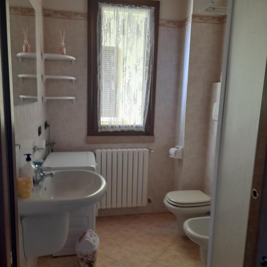 Garda Felice Lägenhet Desenzano del Garda Exteriör bild