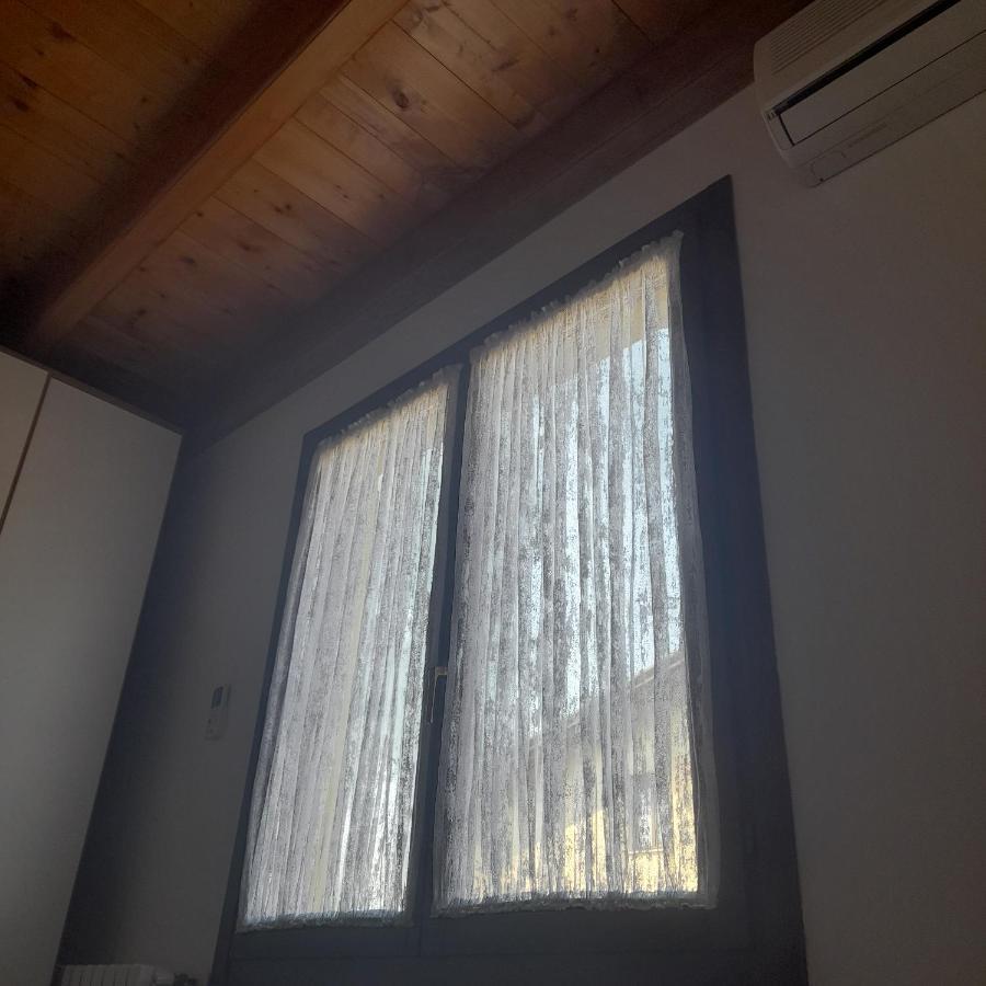Garda Felice Lägenhet Desenzano del Garda Exteriör bild